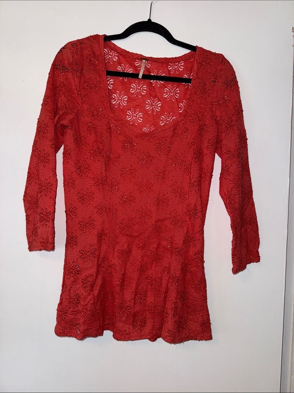 Free People Women's Coral Red Lace Scoop-Neck Long Sleeve Top